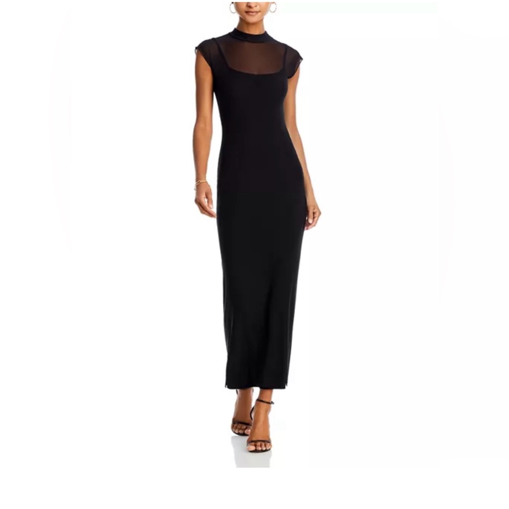 Chic black dress